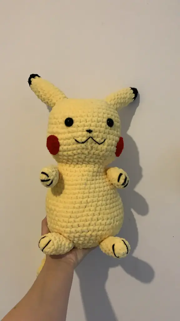 Pikachu géant